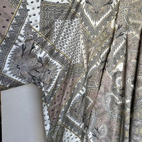 MISS LOVE BRAND WOMEN'S SIZE M/L CARDIGAN / KAFTAN - Picture 4 of 6